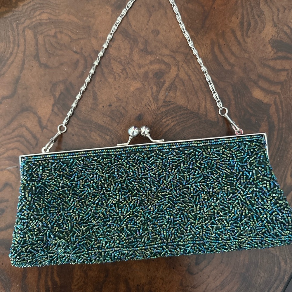 Vintage Emerald Beaded Evening Clutch | Kiss Lock Chain Bag